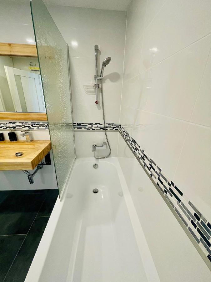 Apartman Kezmarok Luaran gambar