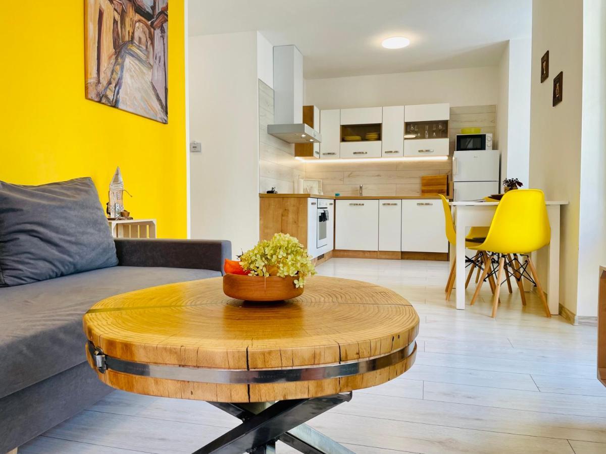 Apartman Kezmarok Luaran gambar
